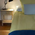 Wallada Mezquita Apartment *